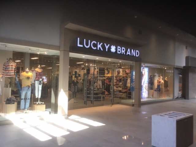 lucky brand outlet